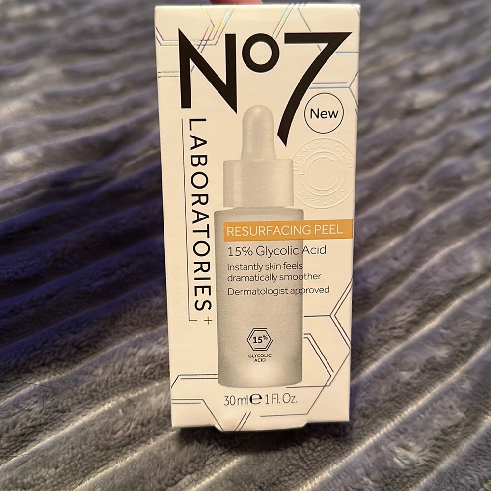 No7 Laboratories Resurfacing Peel